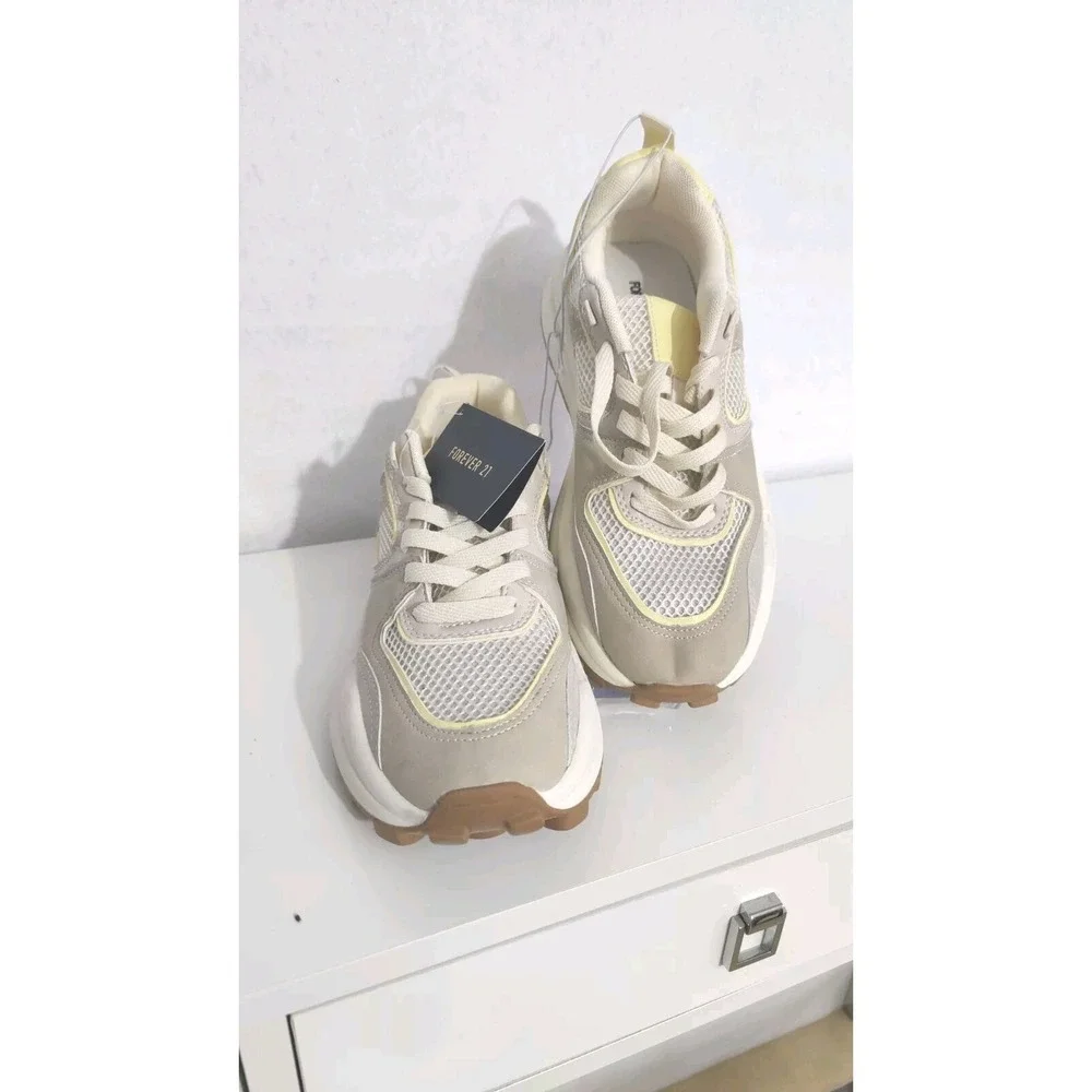 Forever‎ 21 Sneakers Colorblock Platform Sneakers  Size 8